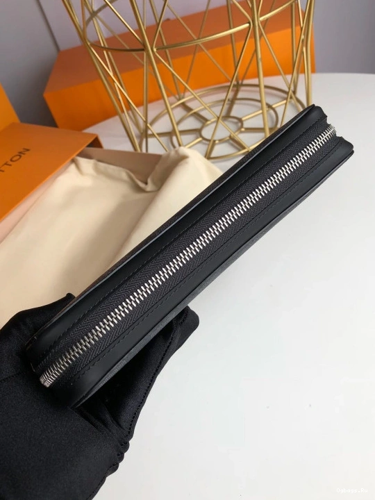 Louis Vuitton XL WALLET ZIPPY 0311